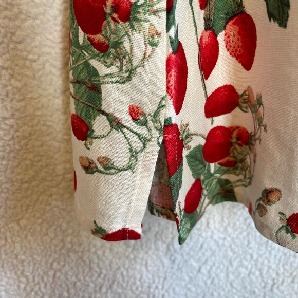 NEW Cece Woven Top Boho Blouse Shirt Linen Blend Red Green Strawberry print sz M - Picture 3 of 8